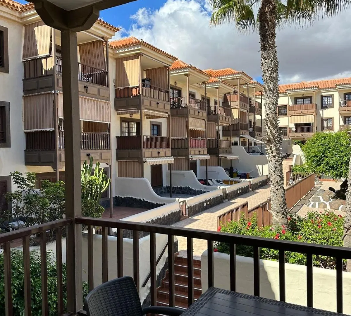 Balcon Del Mar- Pool View Apartment Arona  Spain